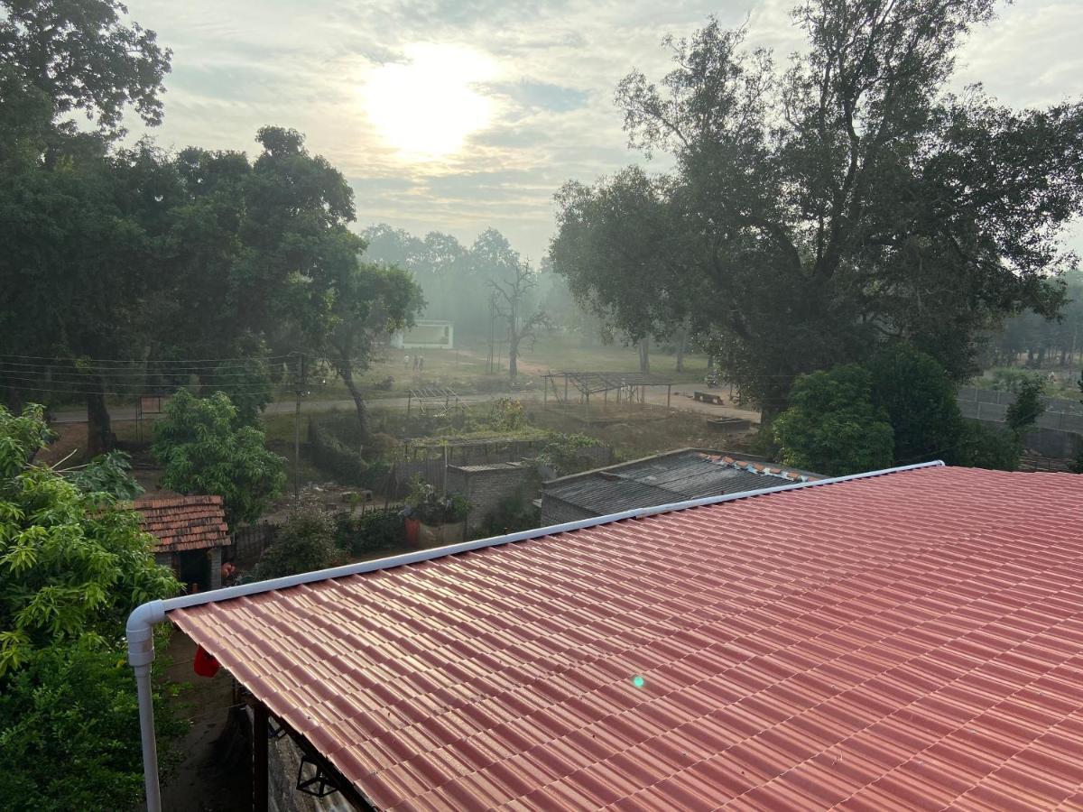 Erisha Tadoba Hotel Mohurli Exterior photo